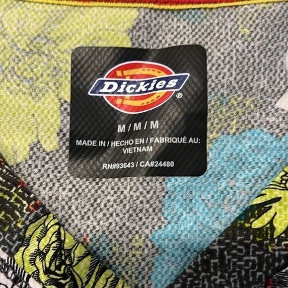Dickies Womens Medical Scrub Top Flowers Green Blue Front Pockets Mock Wrap SZ M - Picture 3 of 8